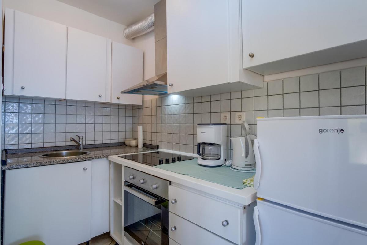 Apartmani Nadalina Veli Losinj Exterior photo